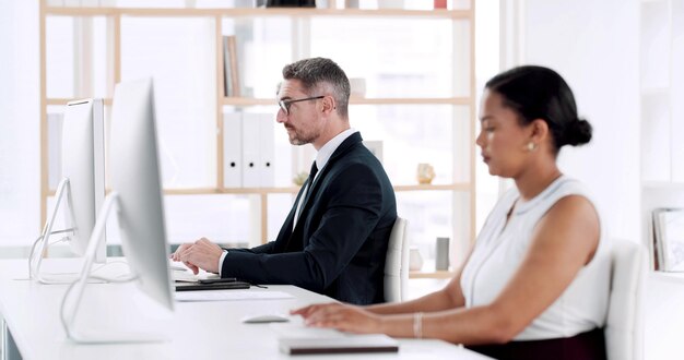 Советник по финансам